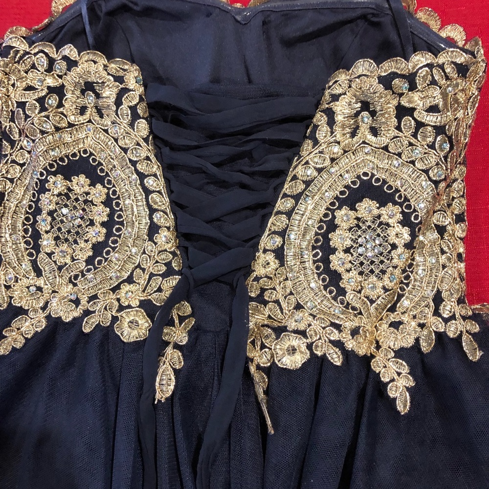 Navy blue/ gold size 0 dress - Picture 3 of 3